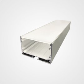 アルミ押出成形品