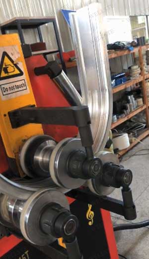machine de pliage d'extrusion d'aluminium